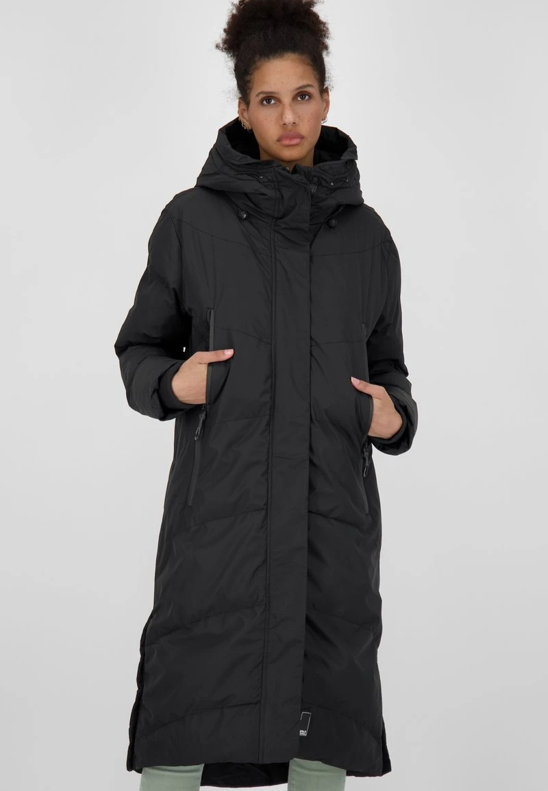 JUNAAK A - Wintermantel - Moonless 1 JUNAAK A - Wintermantel - Moonless