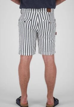 PUMPKINAK B - Shorts - White 8 PUMPKINAK B - Shorts - White -Alife & Kickin bf1781d432524ef1afc7264b7781523c