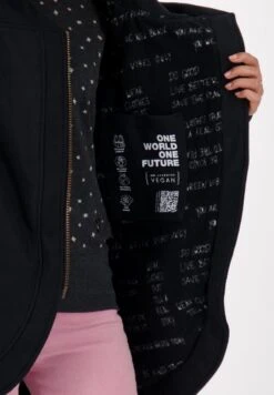 Wintermantel - Moonless 9 Wintermantel - Moonless -Alife & Kickin cd007a3bd5464bd8bb54789c20c2b962